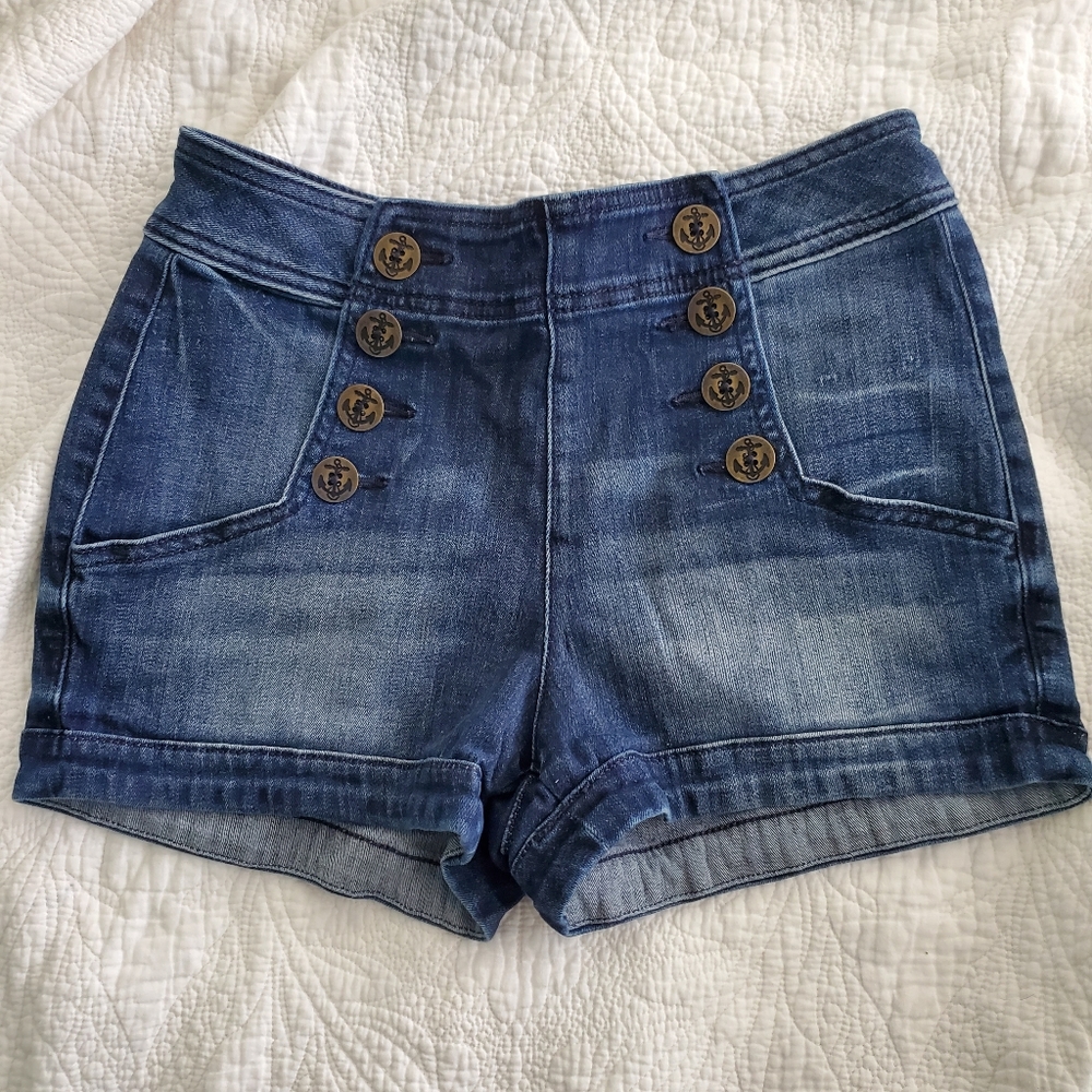 Express Sailor Shorts